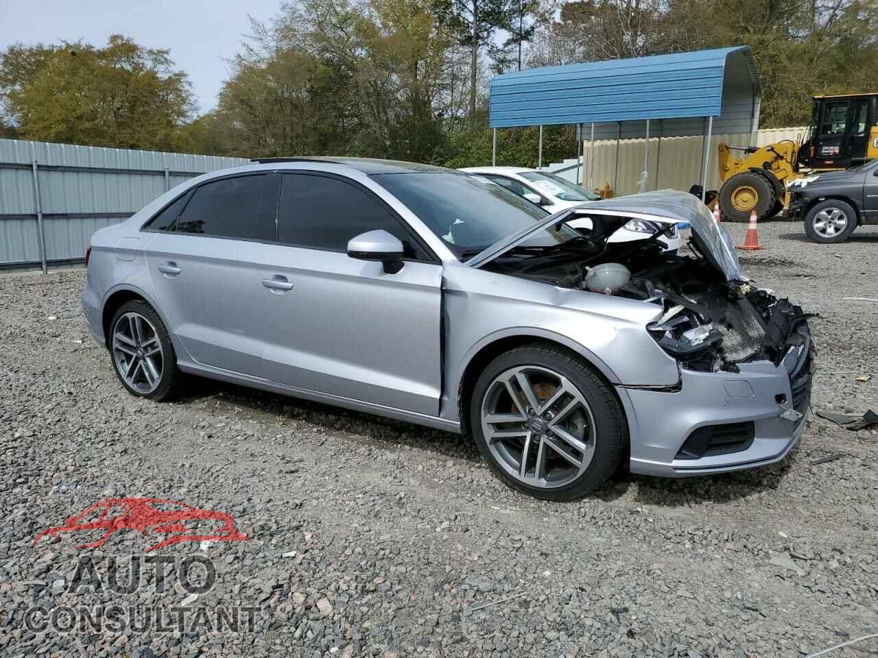 AUDI A3 2020 - WAUCUGFF8LA052543