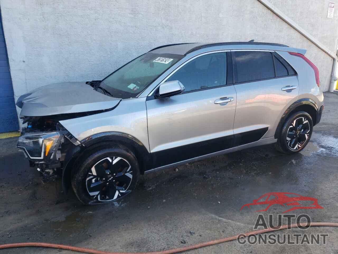KIA NIRO WIND 2023 - KNDCR3L13P5072669