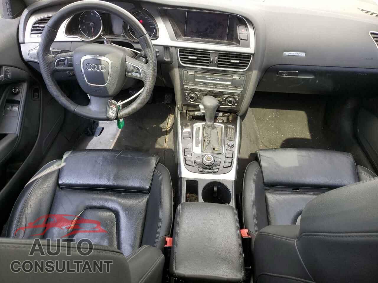 AUDI A5 2010 - WAULFAFR2AA029838