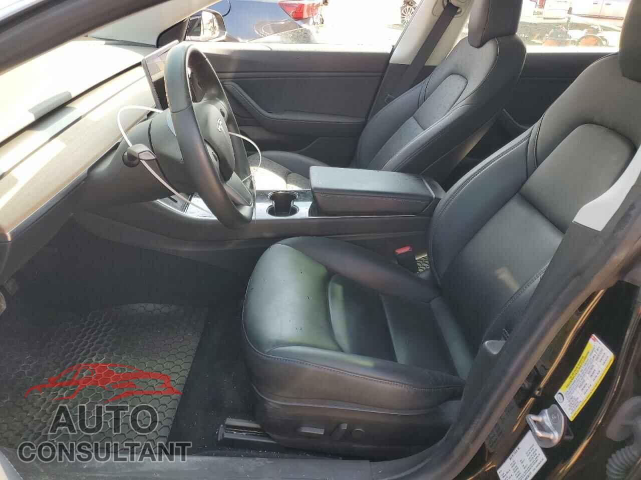 TESLA MODEL 3 2019 - 5YJ3E1EA8KF307121