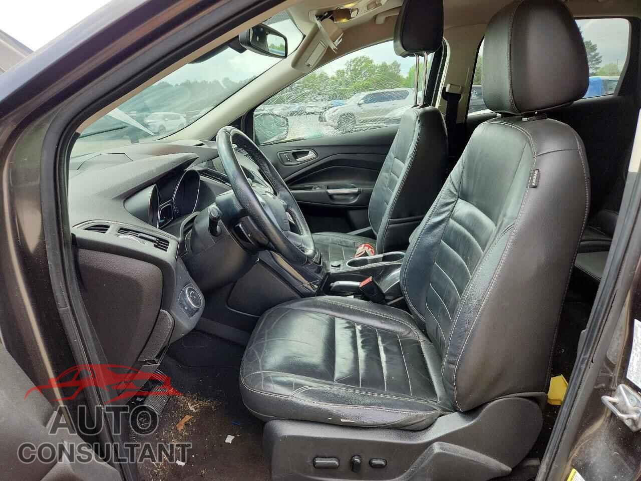 FORD ESCAPE 2015 - 1FMCU0J95FUB45546
