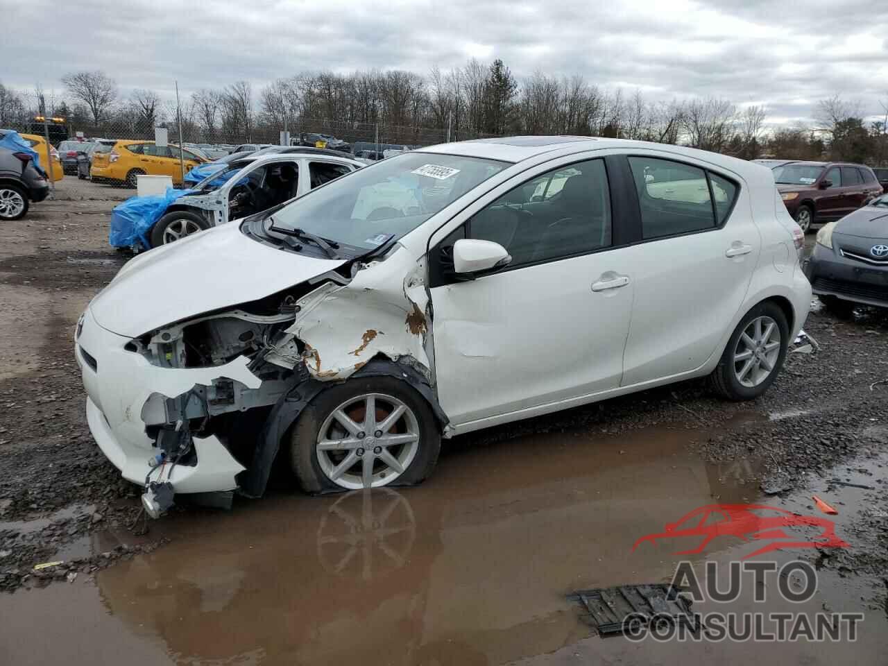 TOYOTA PRIUS 2013 - JTDKDTB35D1046140