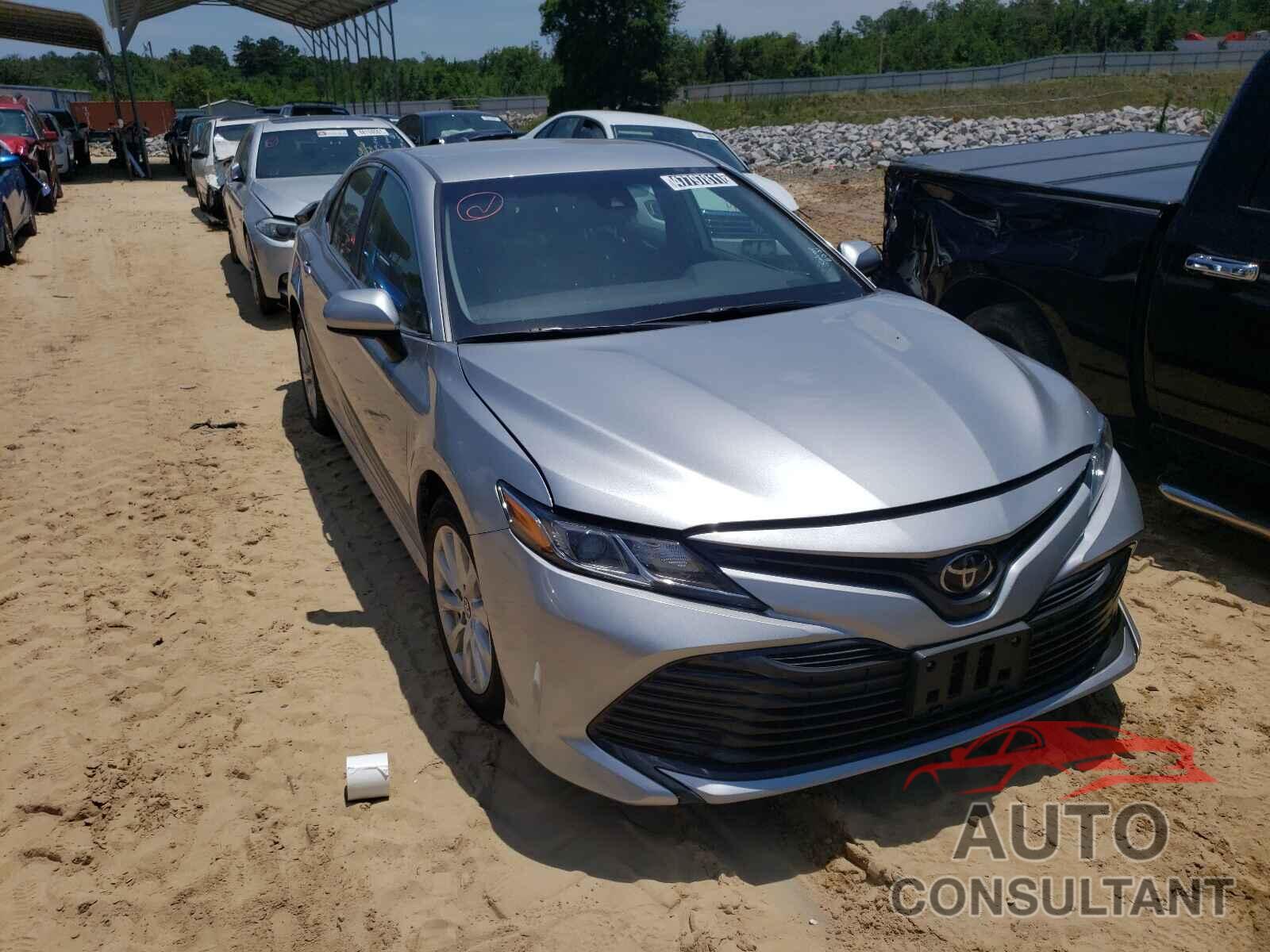 TOYOTA CAMRY 2019 - 4T1B11HKXKU240844