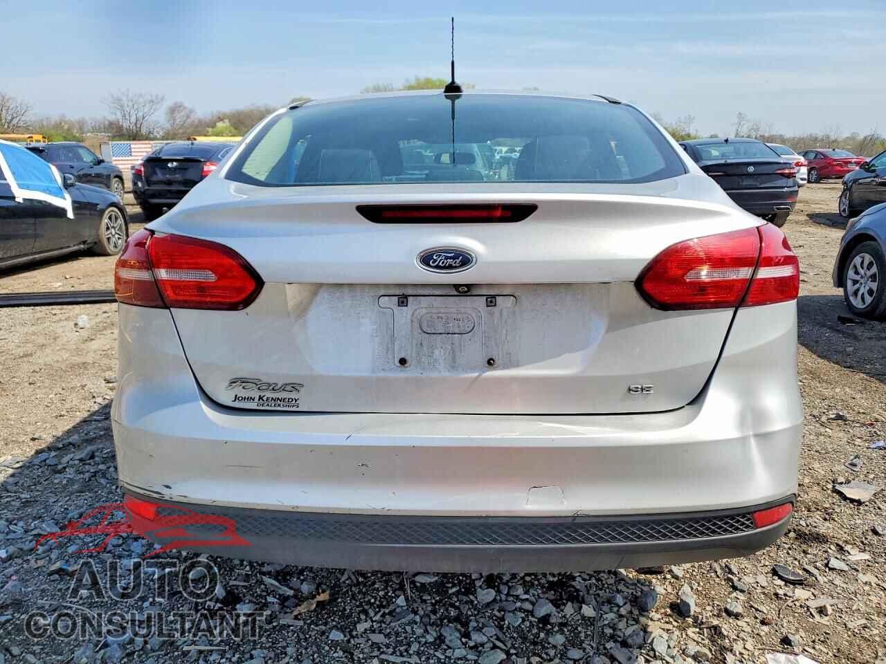 FORD FOCUS 2017 - 1FADP3F26HL335982