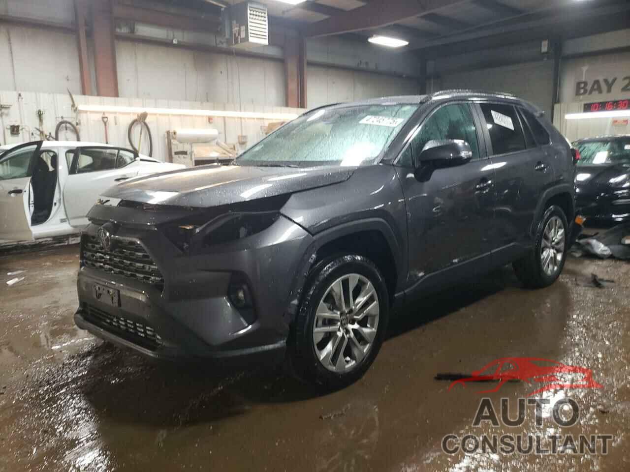 TOYOTA RAV4 2024 - 2T3A1RFV0RC436625