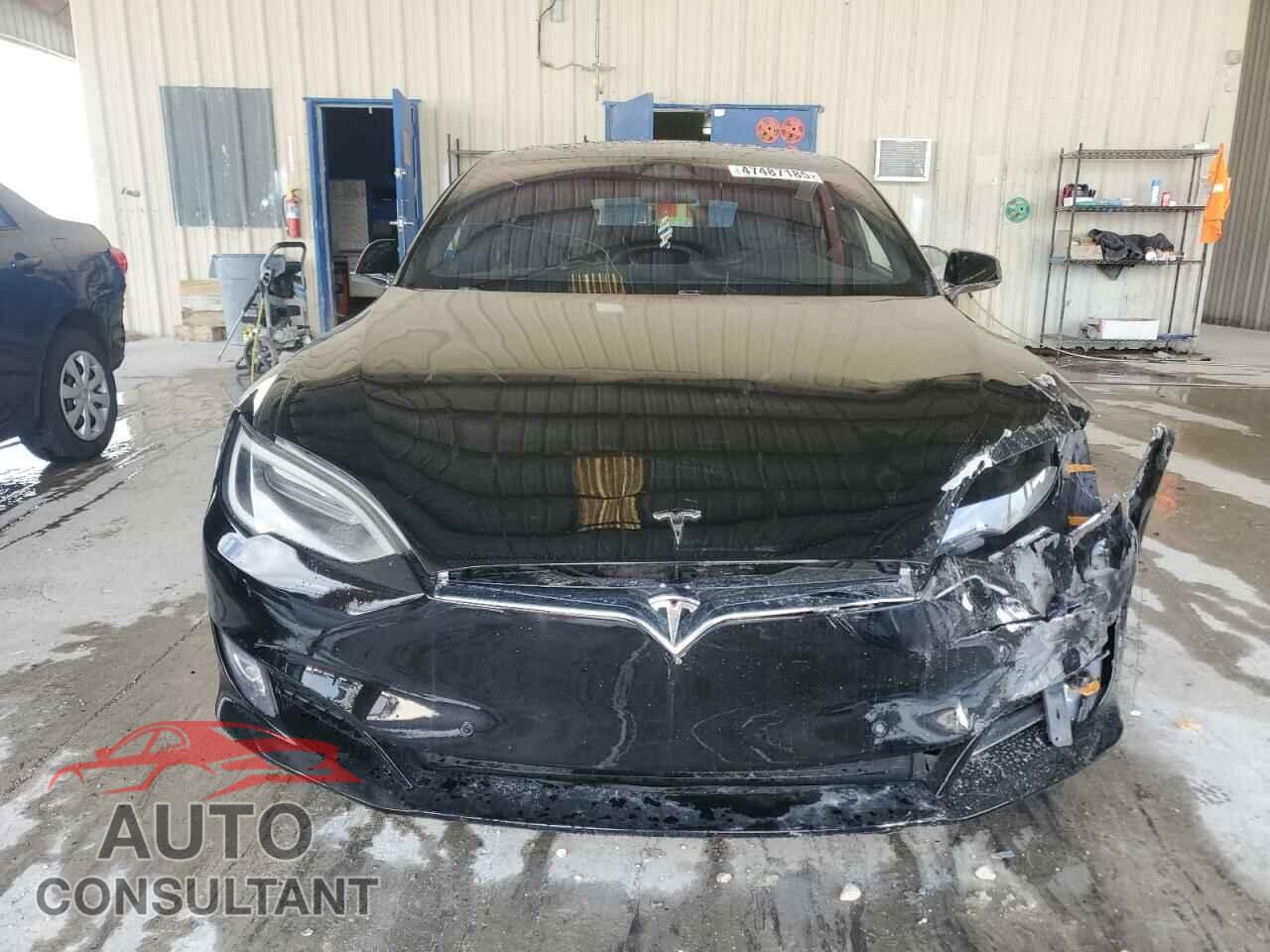 TESLA MODEL S 2018 - 5YJSA1E27JF265247