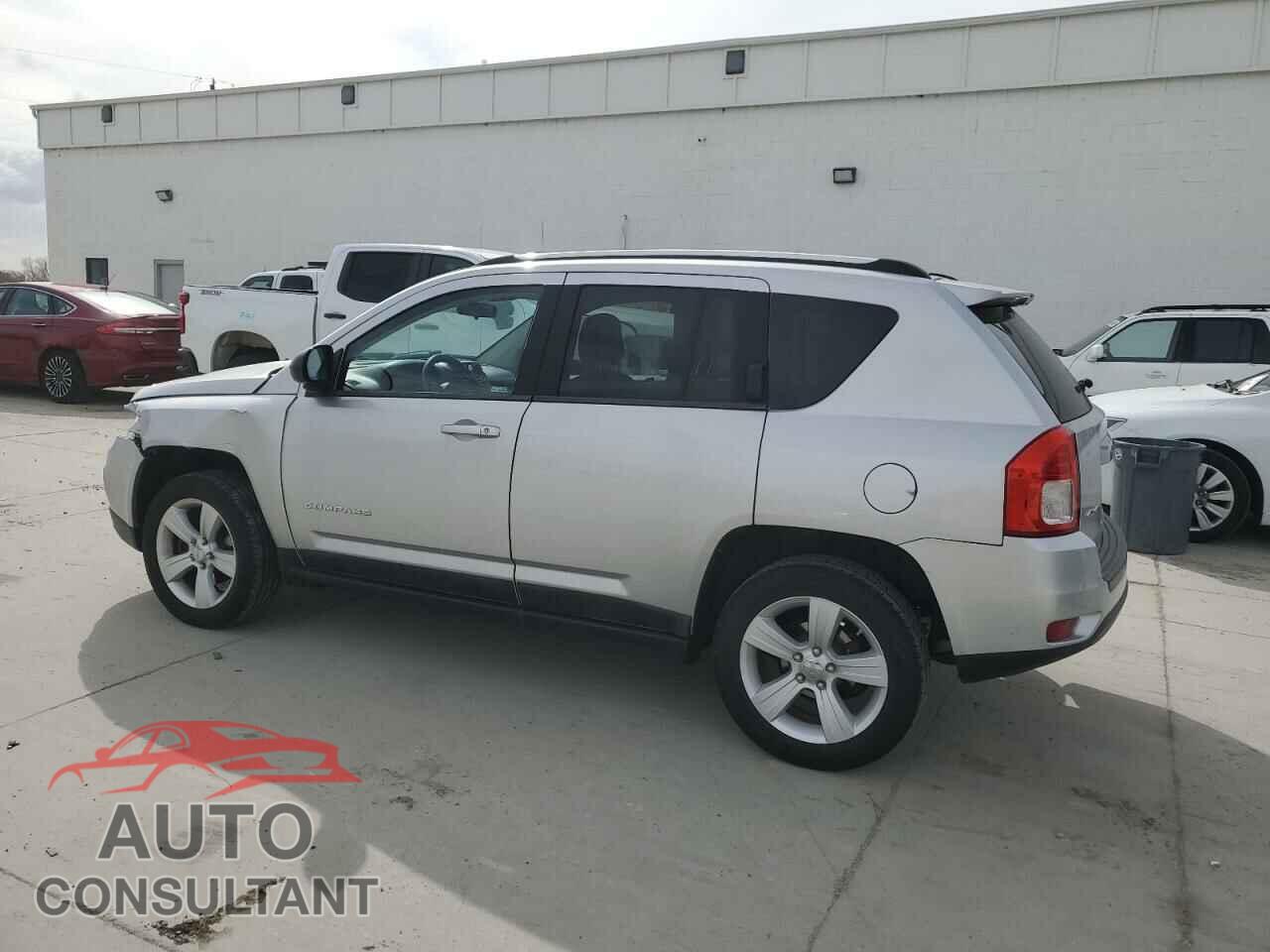 JEEP COMPASS 2011 - 1J4NF1FB5BD248110