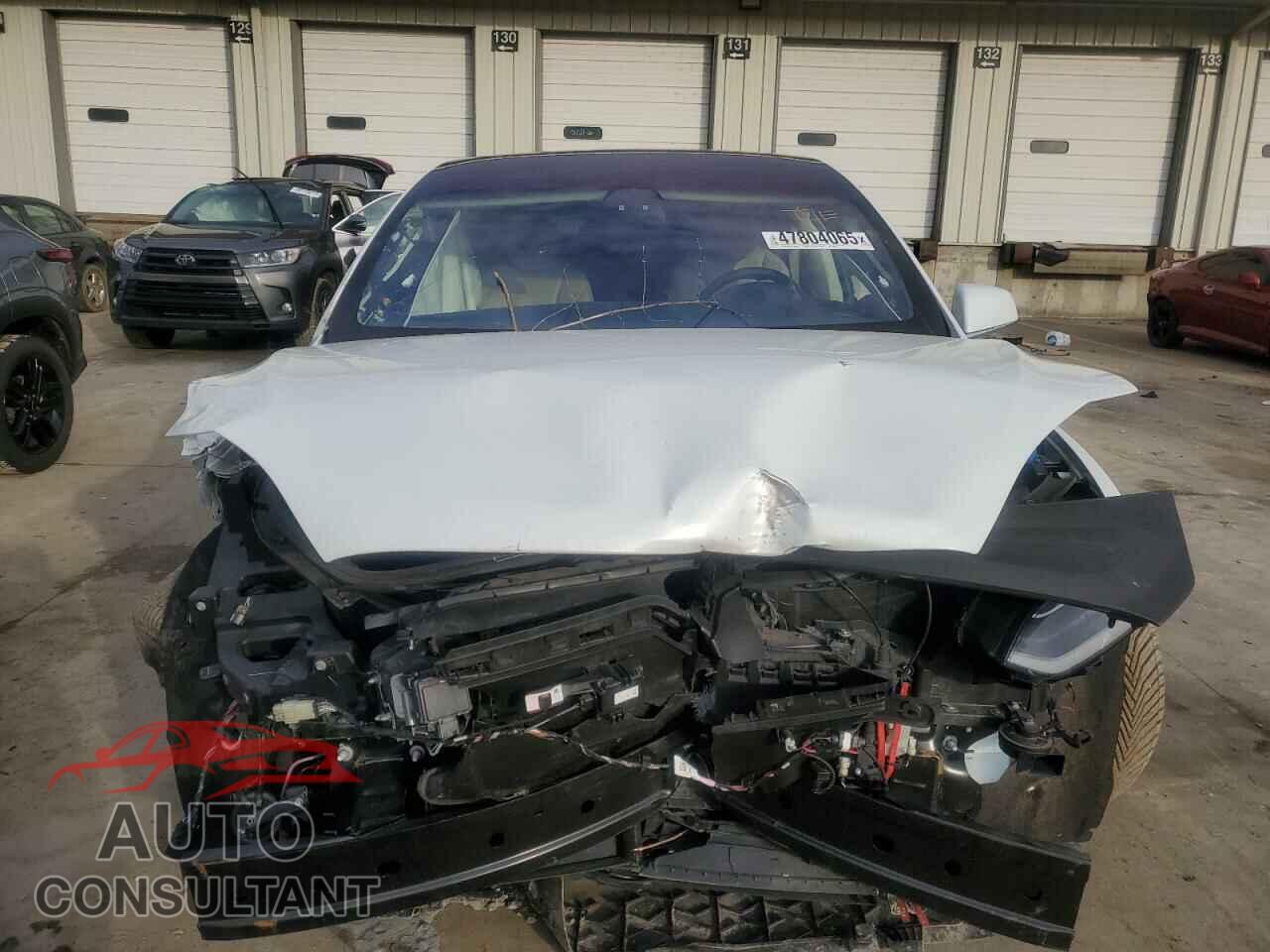 TESLA MODEL X 2017 - 5YJXCBE46HF052811