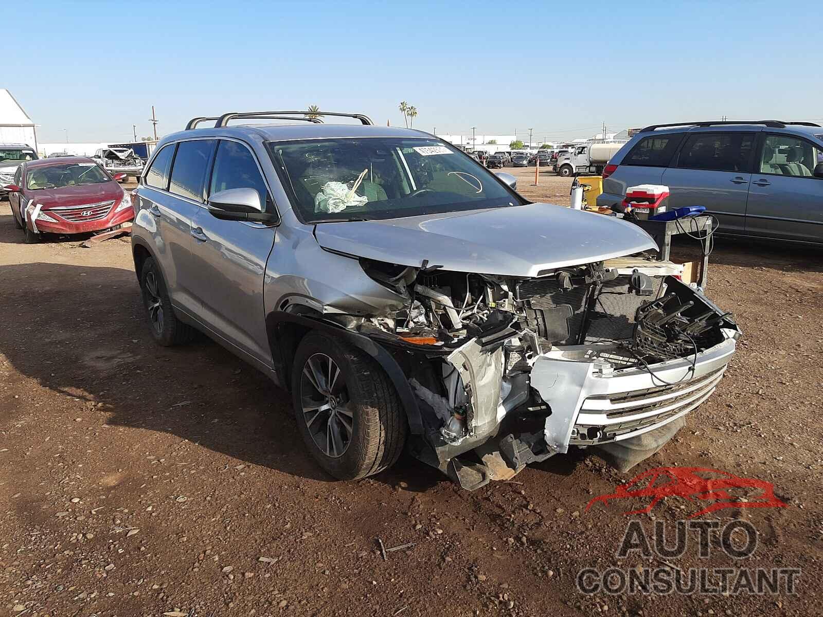 TOYOTA HIGHLANDER 2018 - 5TDZZRFH7JS248632