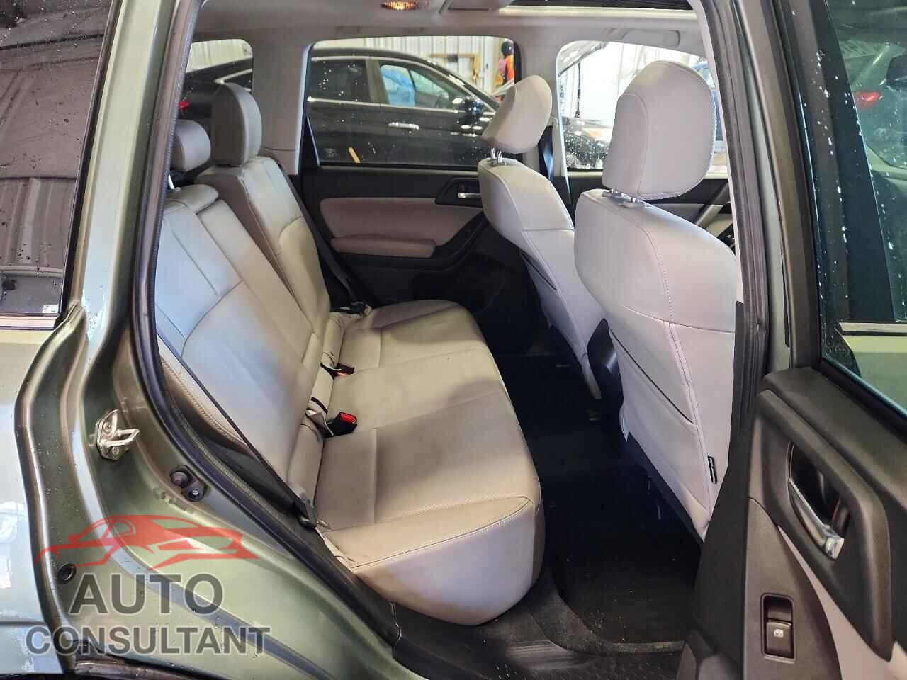 SUBARU FORESTER 2014 - JF2SJAHC8EH545268