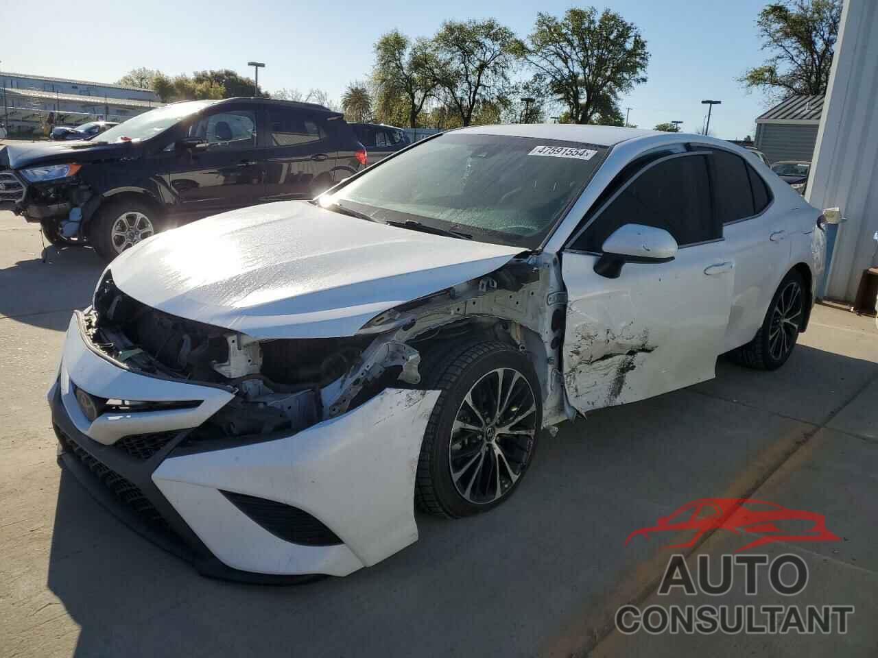 TOYOTA CAMRY 2018 - 4T1B11HK6JU571273