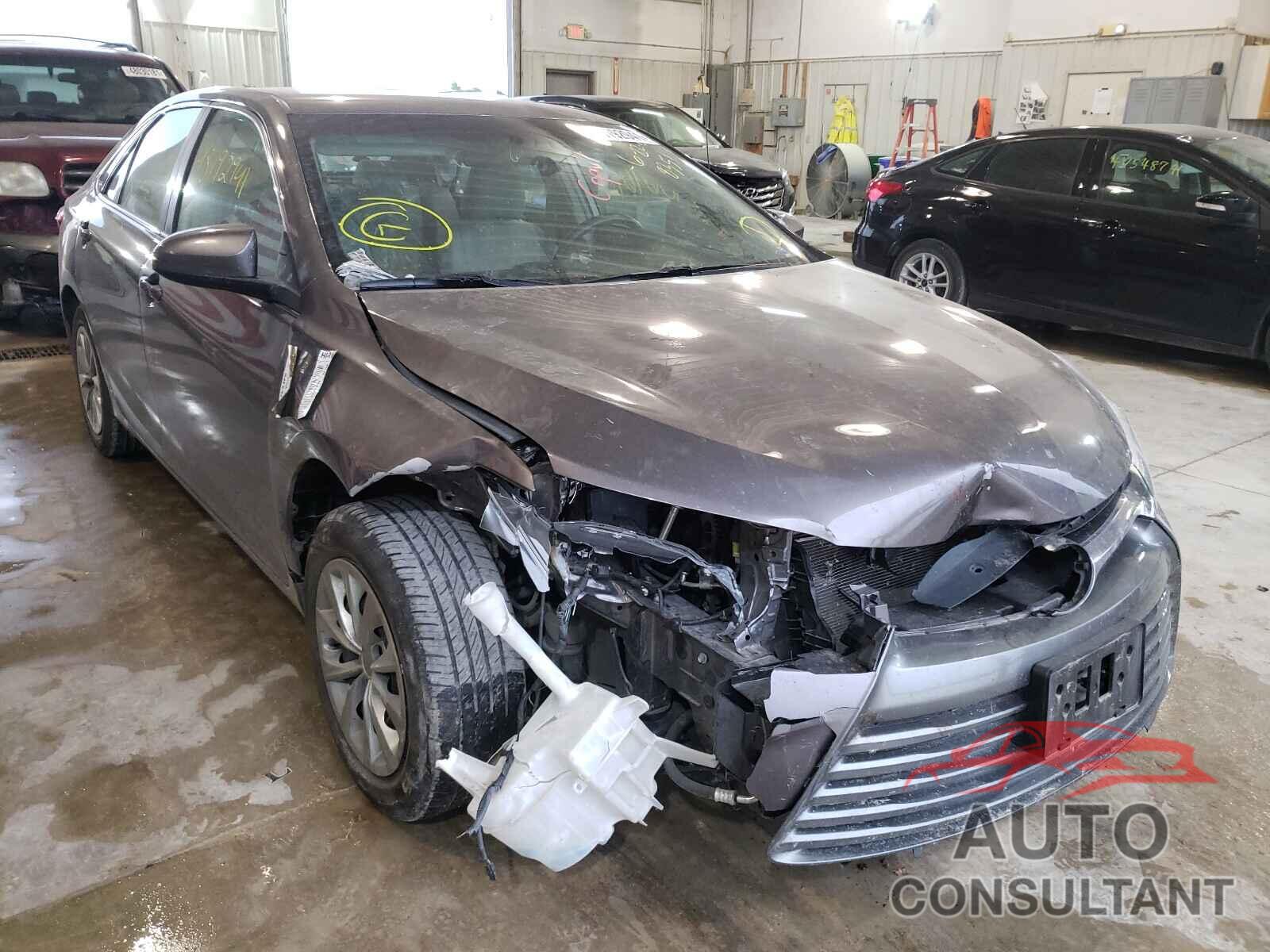 TOYOTA CAMRY 2016 - 4T4BF1FK6GR518351