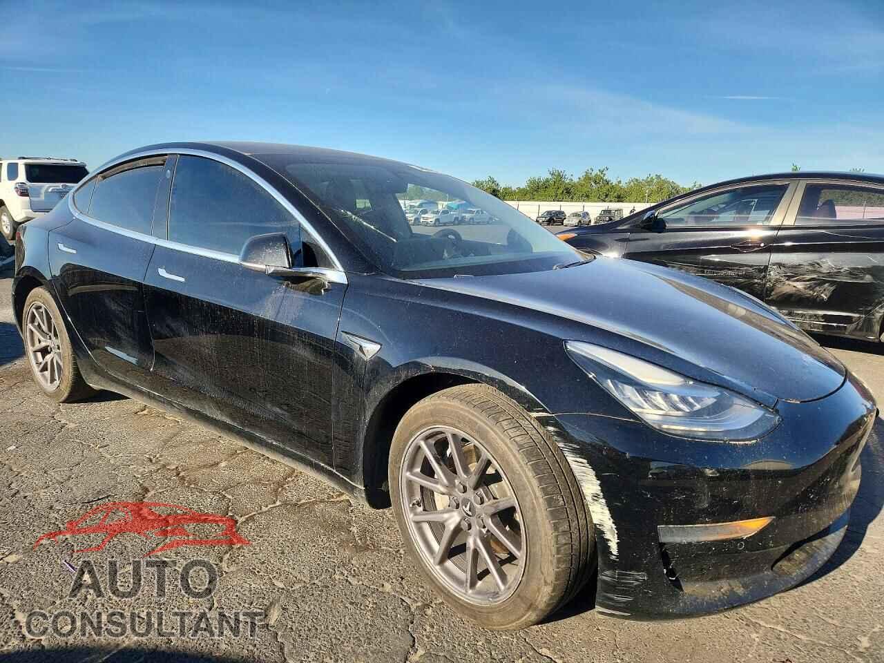 TESLA MODEL 3 2020 - 5YJ3E1EA8LF657673