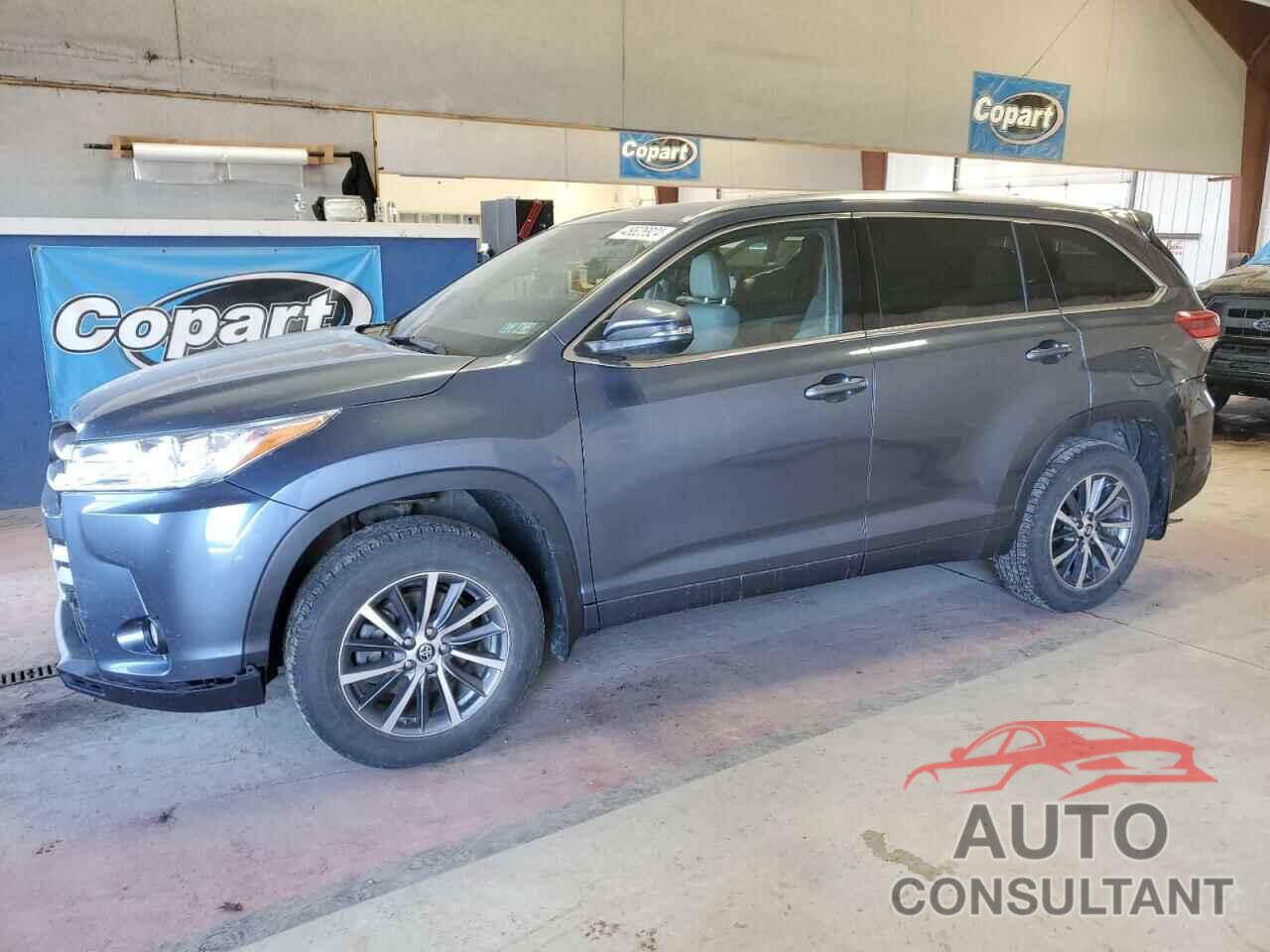 TOYOTA HIGHLANDER 2018 - 5TDJZRFH6JS885167