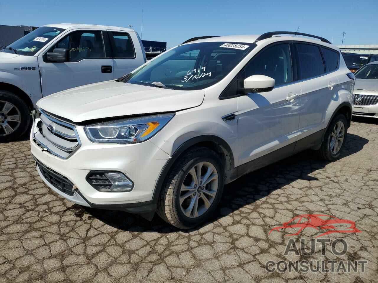 FORD ESCAPE 2018 - 1FMCU9HD0JUD56919