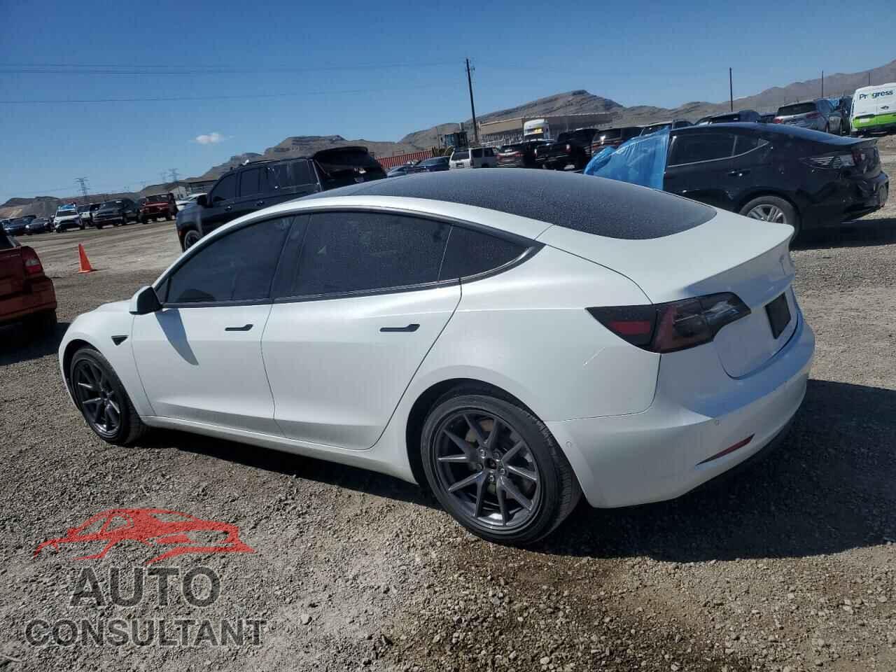 TESLA MODEL 3 2021 - 5YJ3E1EA2MF870944