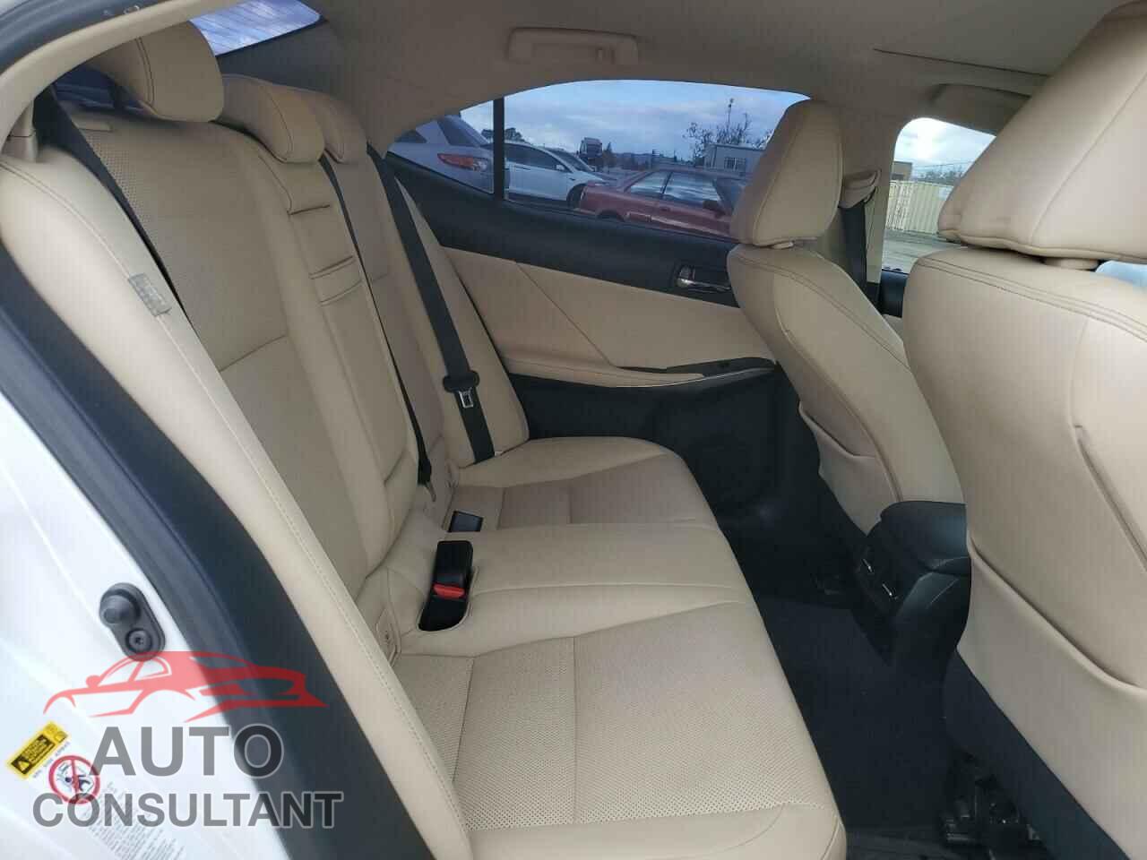 LEXUS IS 2015 - JTHBF1D26F5069729