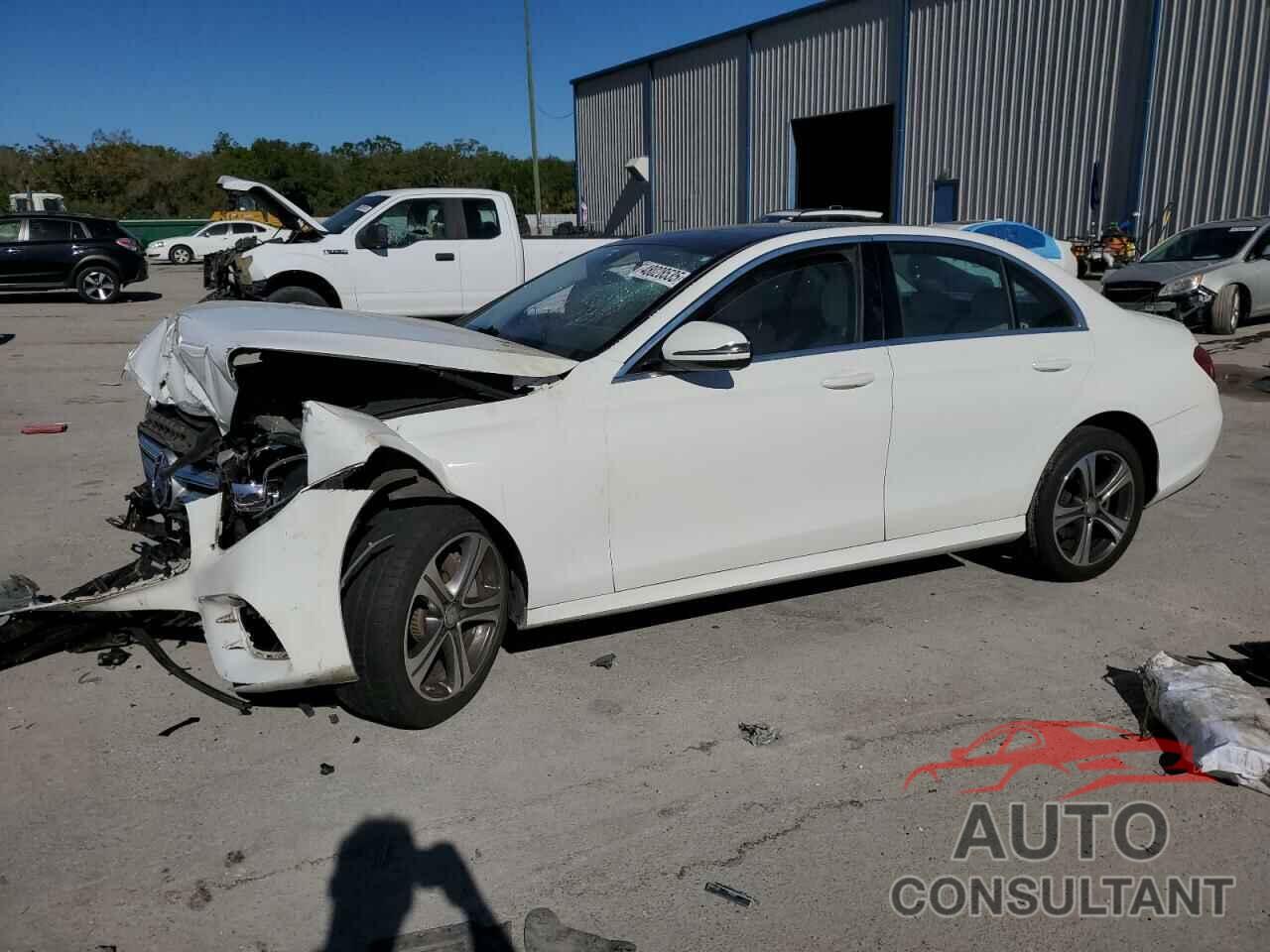 MERCEDES-BENZ E-CLASS 2017 - WDDZF4KBXHA132934