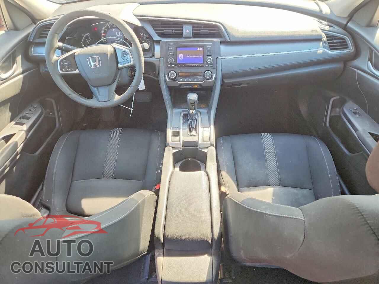 HONDA CIVIC 2018 - 2HGFC2F55JH558828