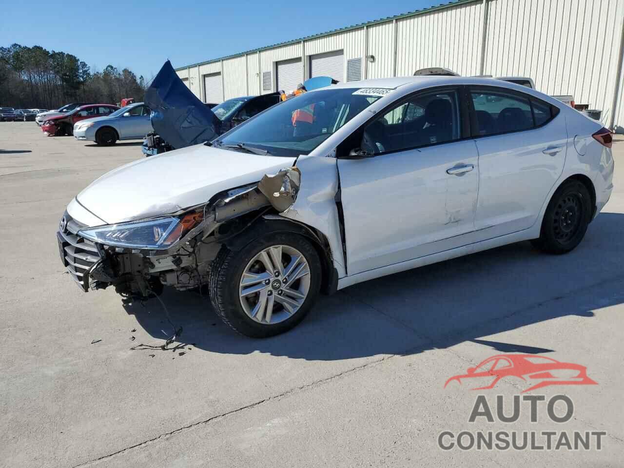 HYUNDAI ELANTRA 2020 - 5NPD84LF2LH572809