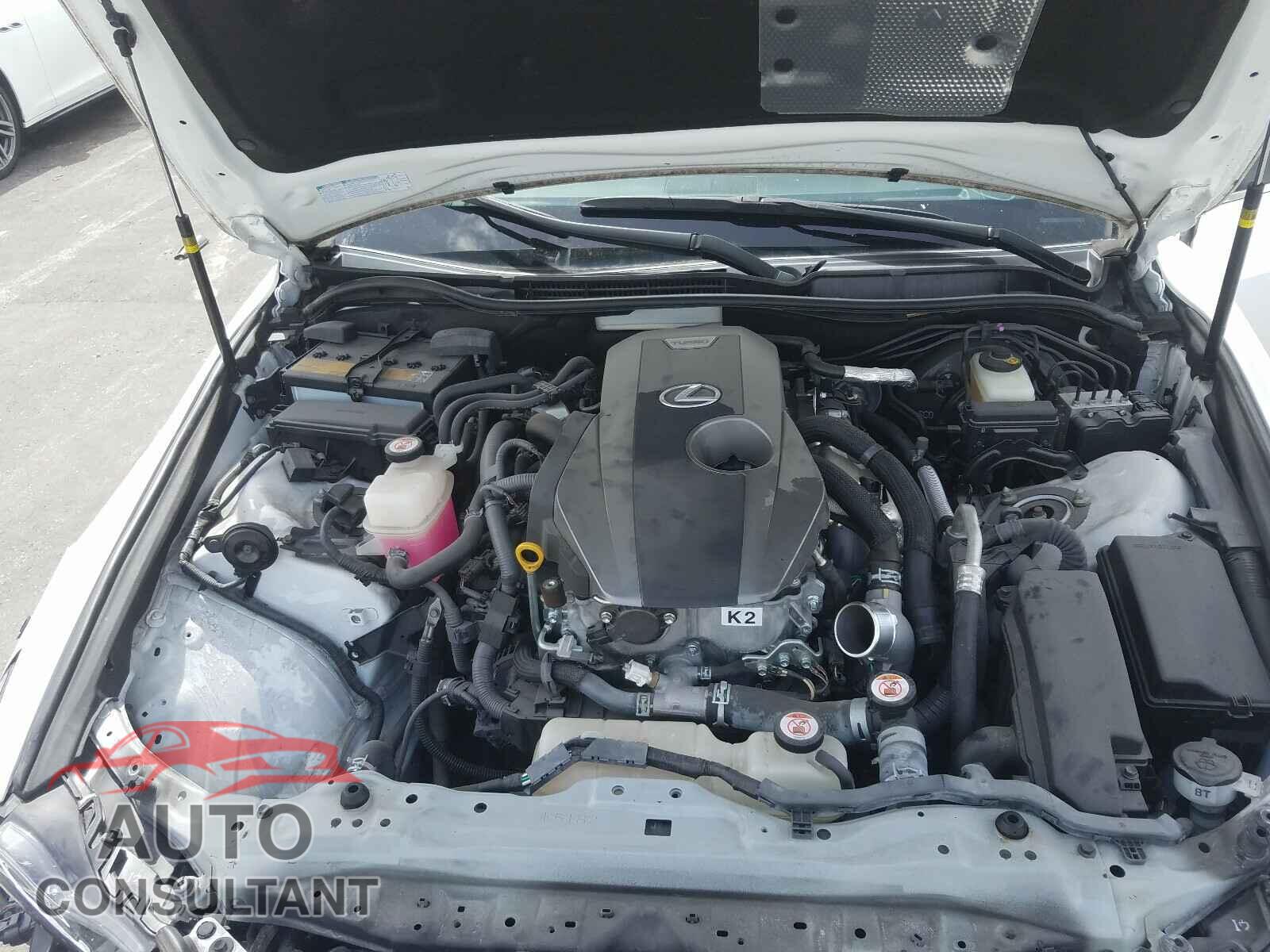 LEXUS IS 2017 - JTHBA1D27H5050589
