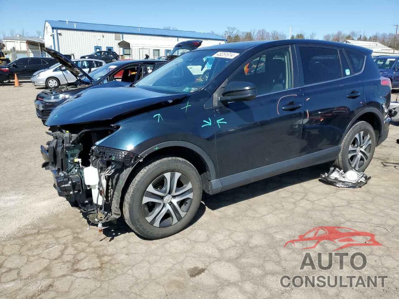 TOYOTA RAV4 2018 - JTMBFREV3JJ201113
