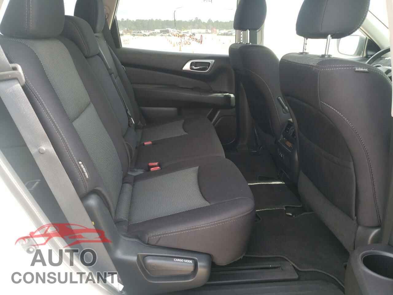 NISSAN PATHFINDER 2019 - 5N1DR2MN2KC601559