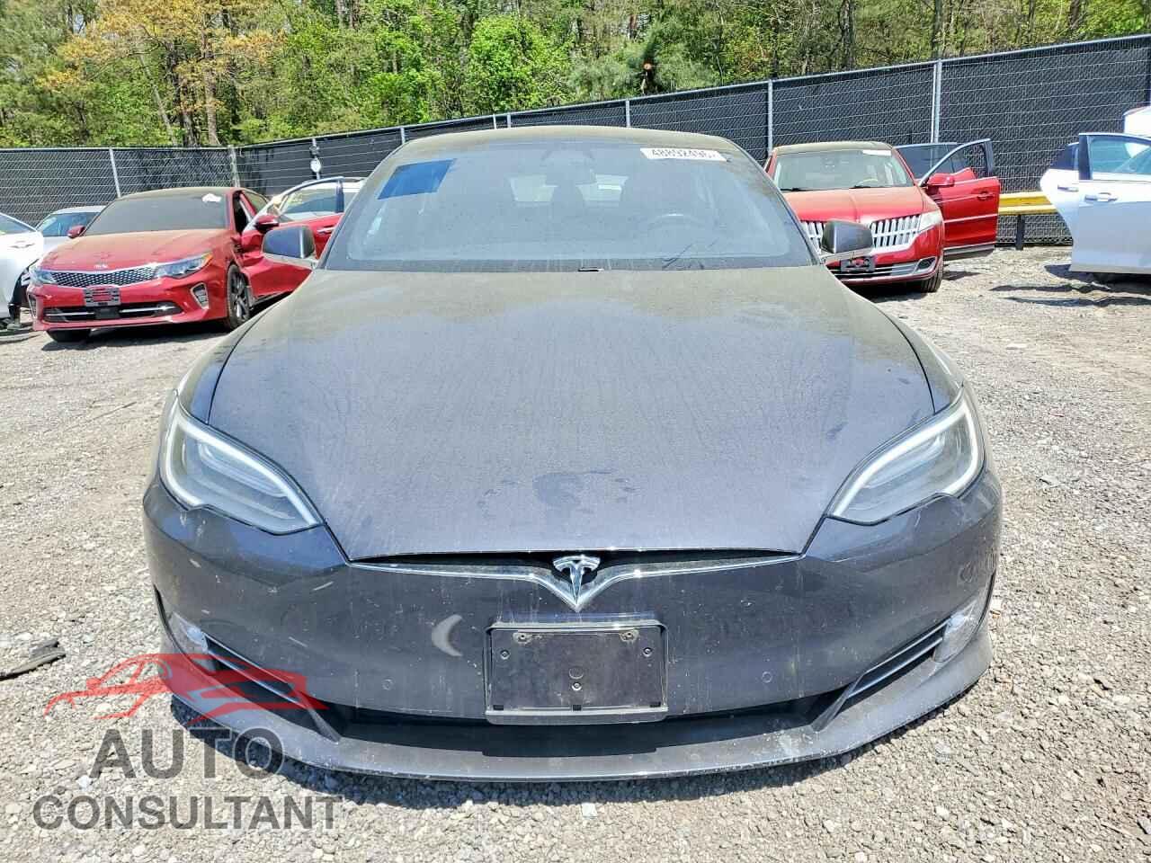TESLA MODEL S 2017 - 5YJSA1E25HF219359