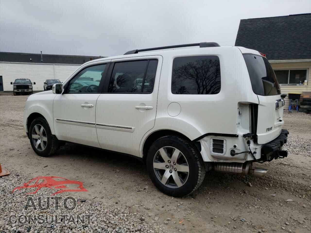 HONDA PILOT 2015 - 5FNYF4H96FB071323