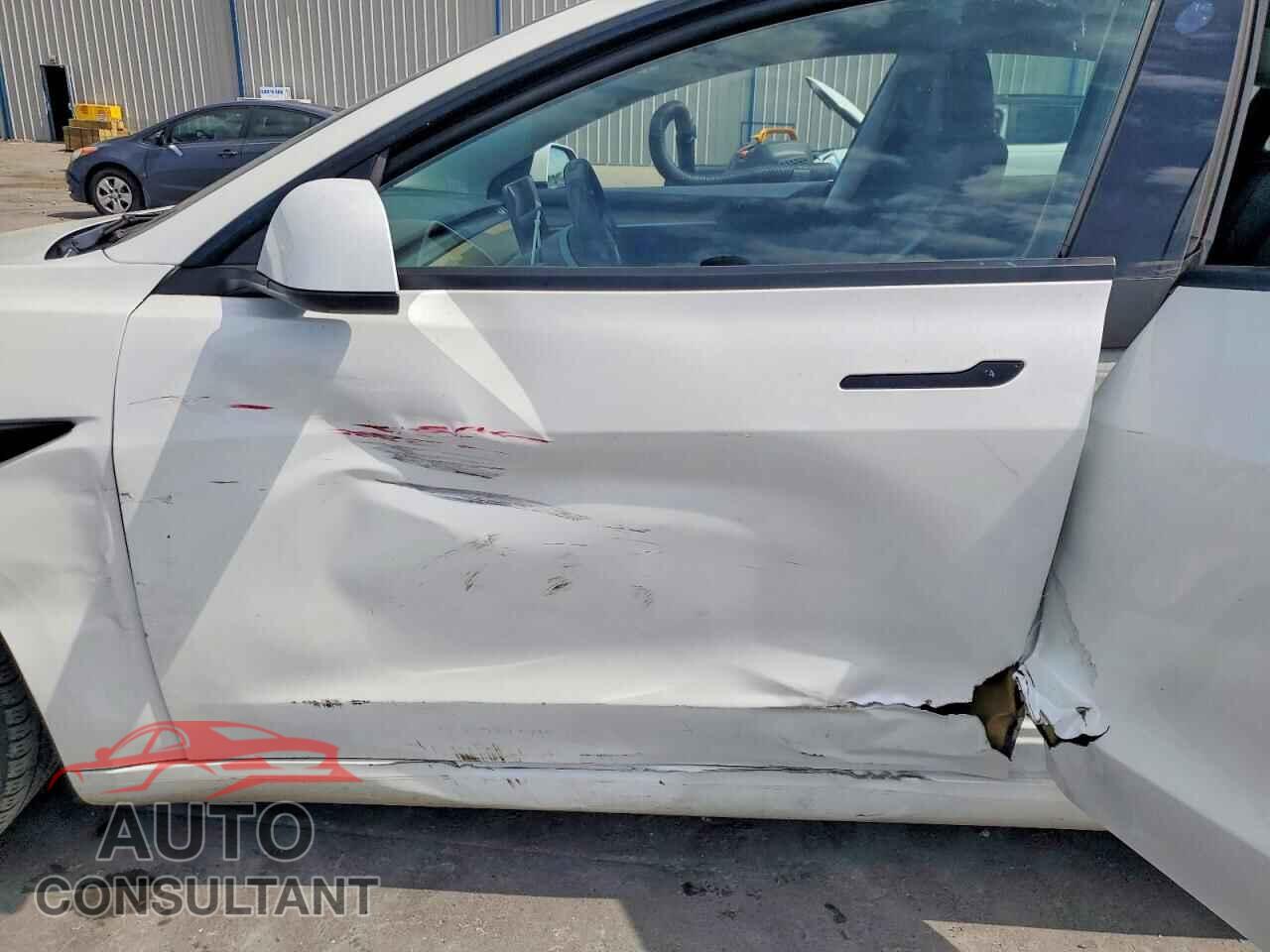 TESLA MODEL 3 2023 - 5YJ3E1EA5PF558721