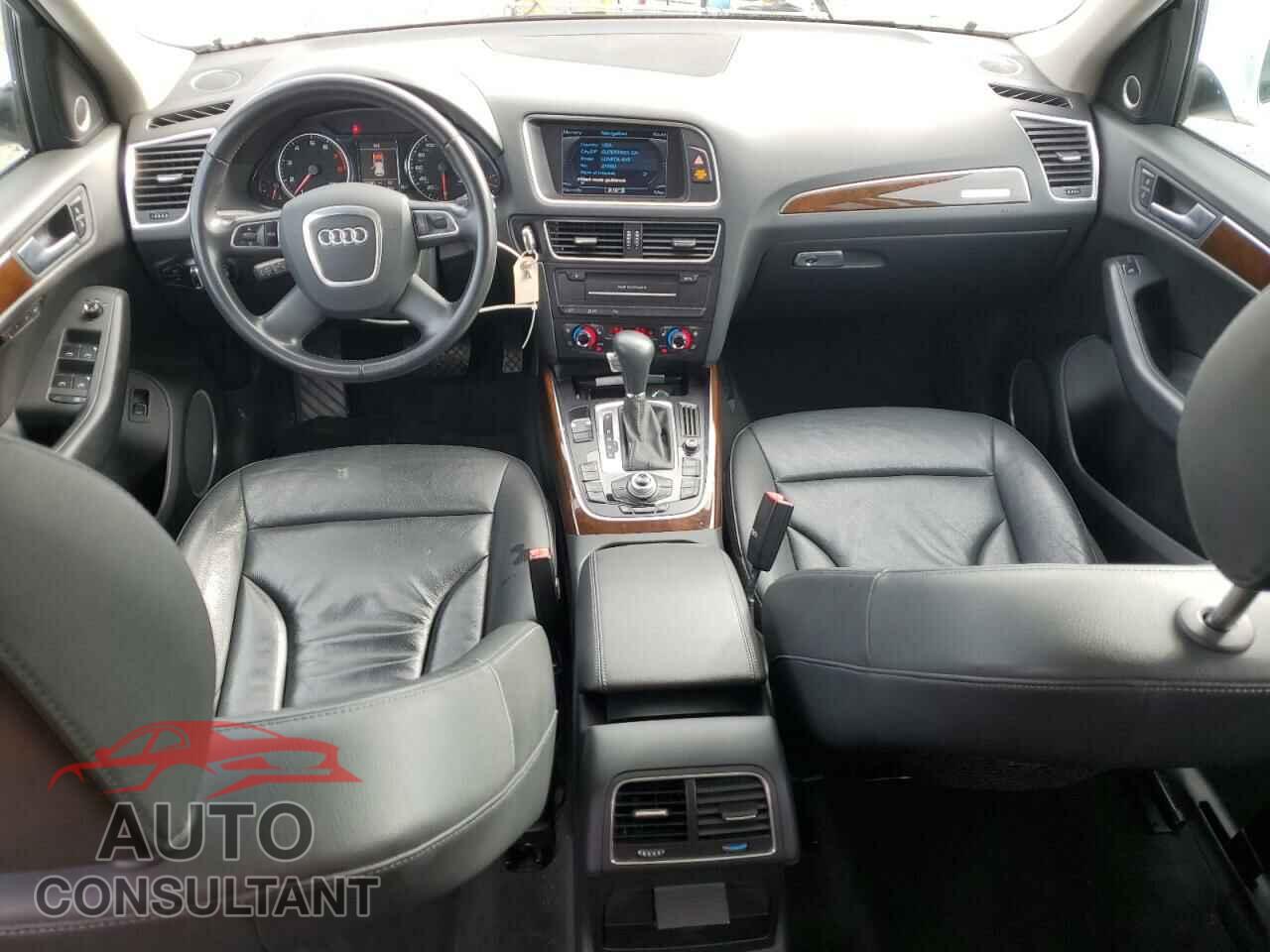 AUDI Q5 2011 - WA1LFAFP1BA113159