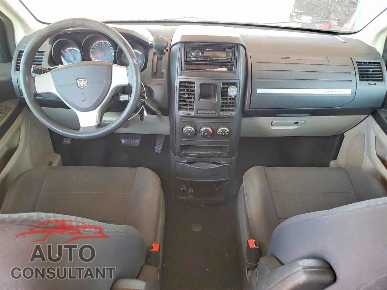 DODGE CARAVAN 2010 - 2D4RN1AE3AR380471