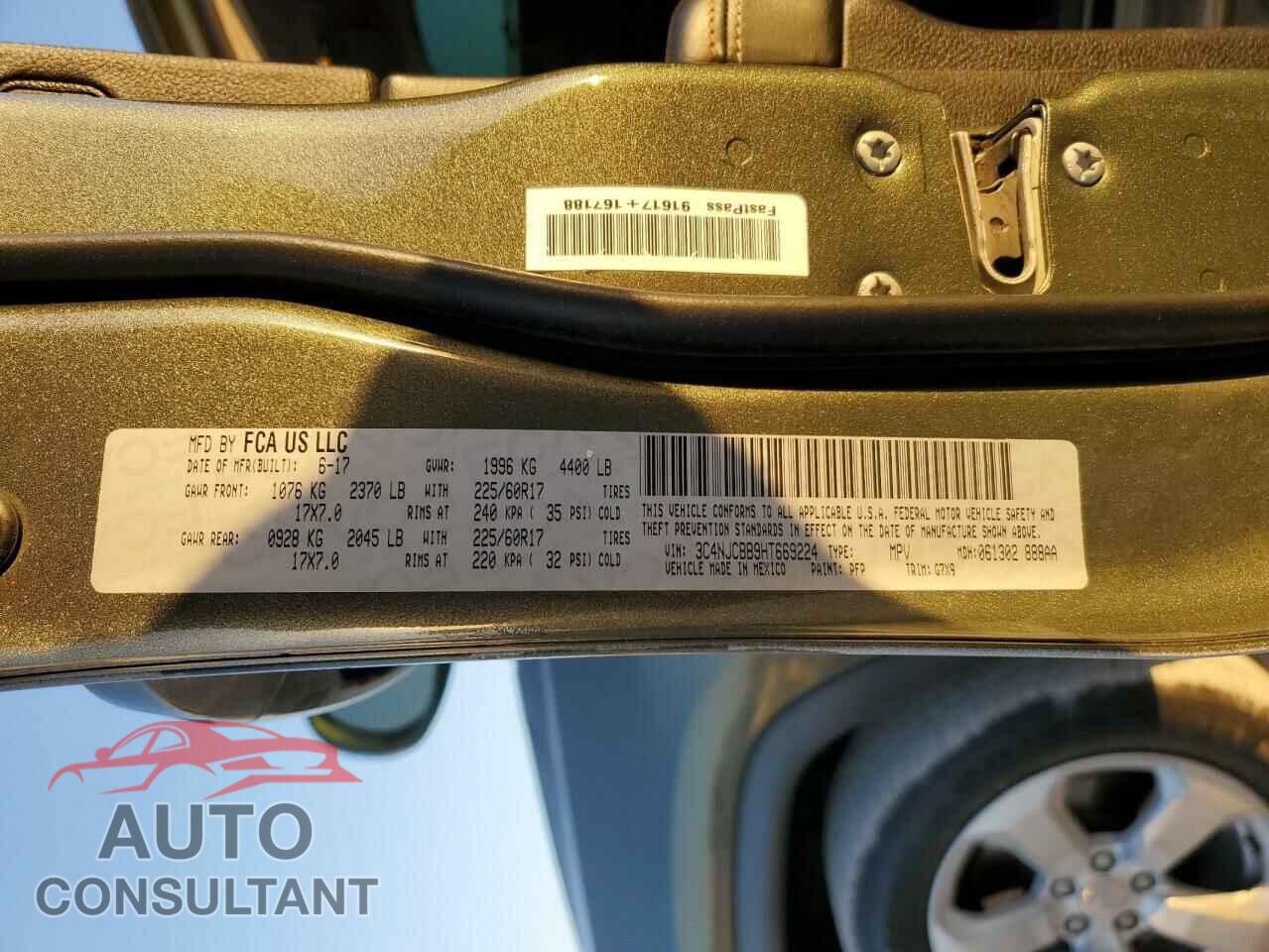 JEEP COMPASS 2017 - 3C4NJCBB9HT669224