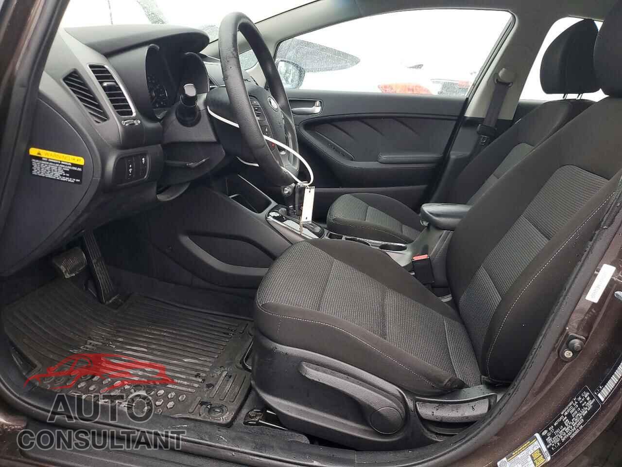 KIA FORTE 2017 - 3KPFK4A73HE124659