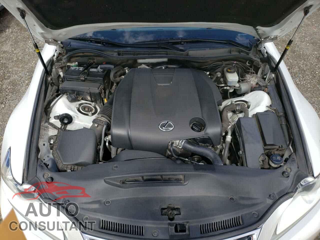LEXUS IS 2014 - JTHBF1D20E5040841