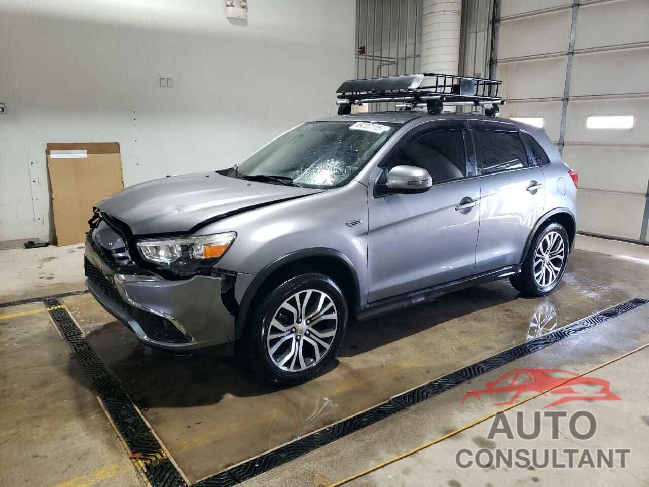 MITSUBISHI OUTLANDER 2019 - JA4AR3AU8KU014652