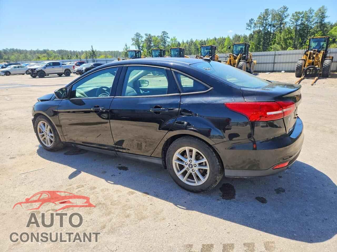 FORD FOCUS 2018 - 1FADP3FE8JL275512