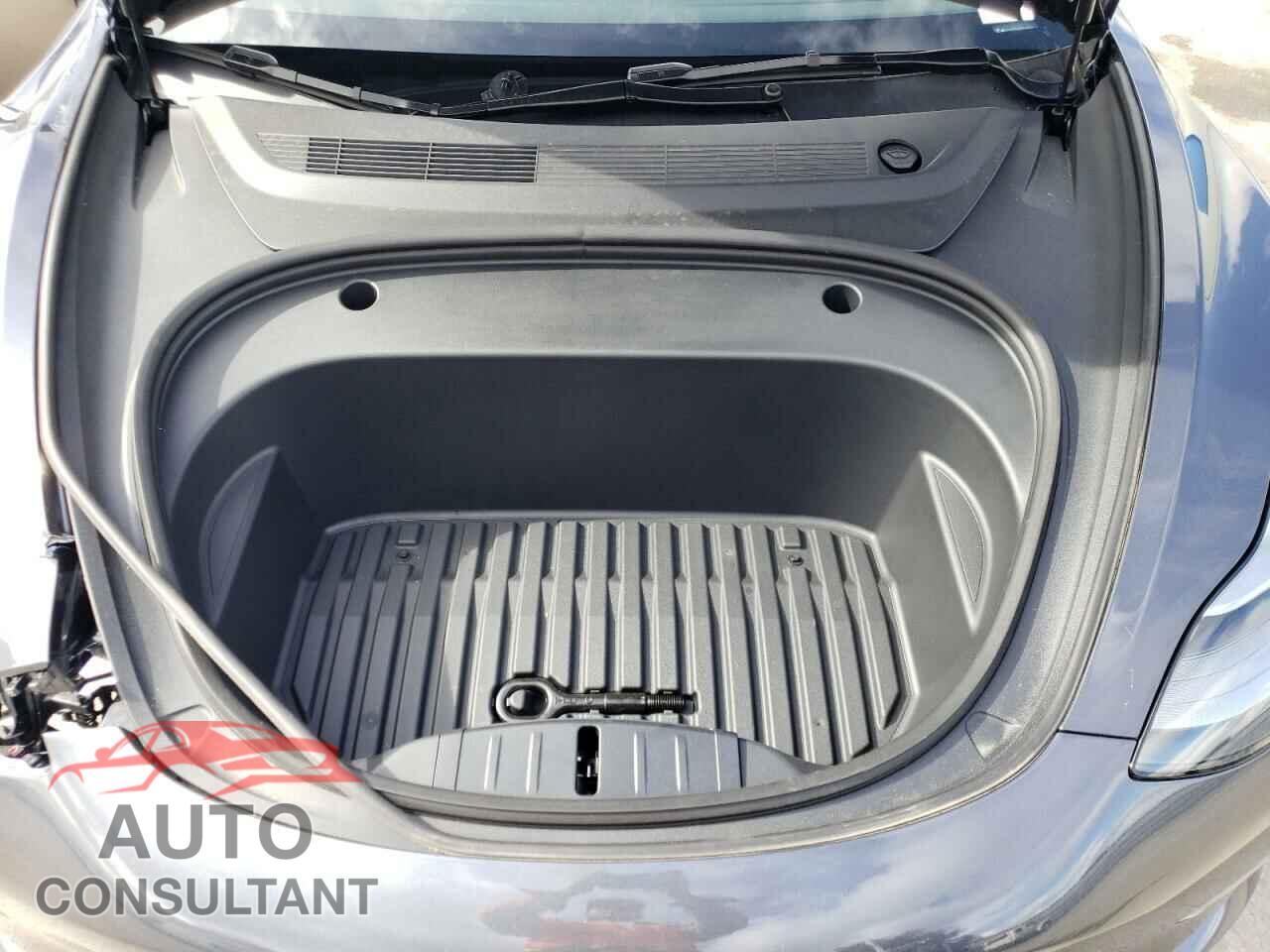 TESLA MODEL 3 2023 - 5YJ3E1EA9PF675802