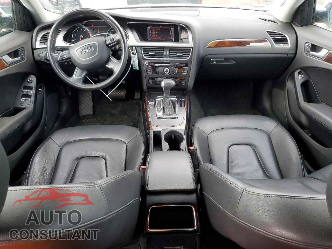 AUDI A4 2014 - WAUBFAFL1EN013376