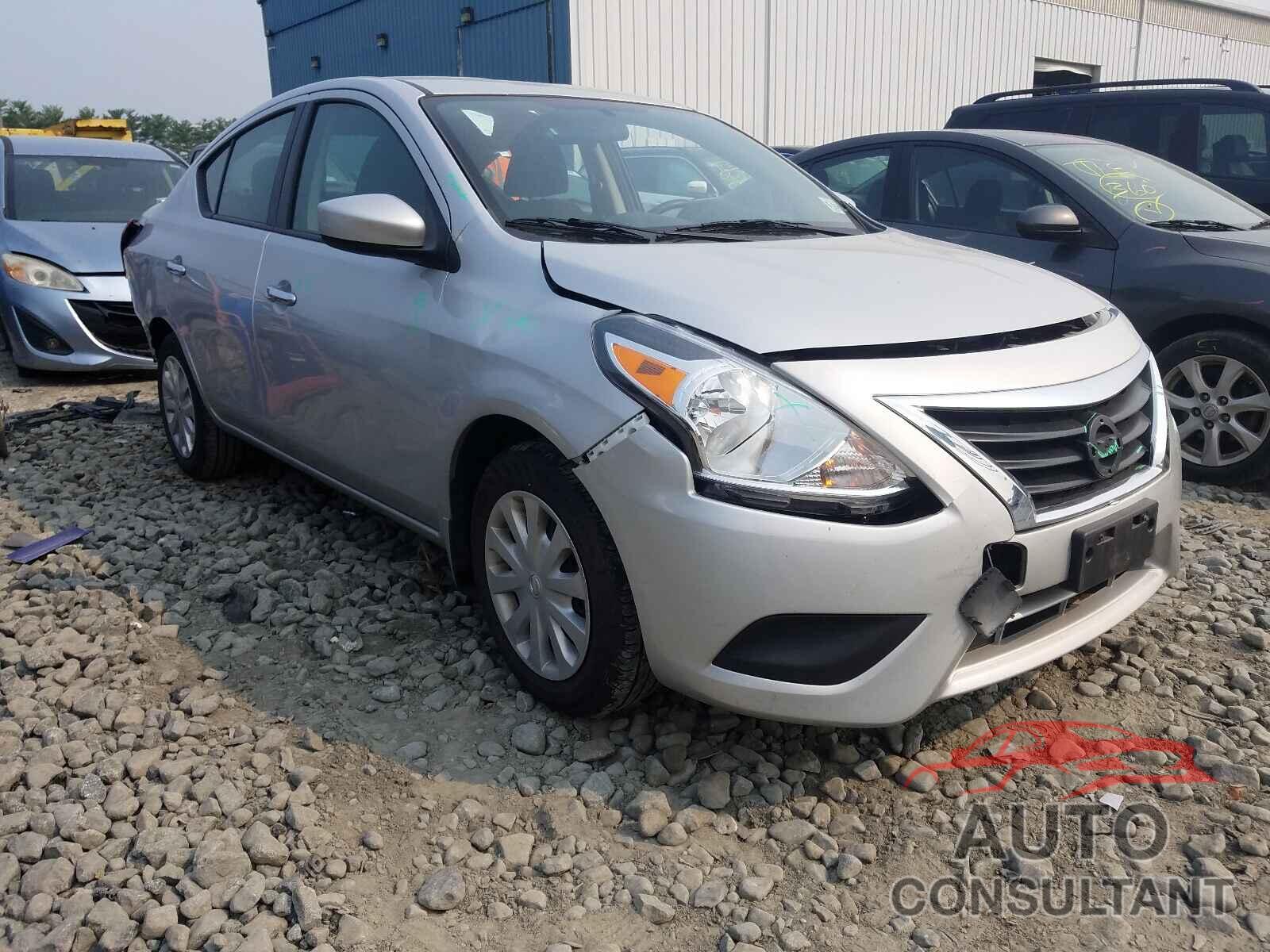 NISSAN VERSA 2017 - 3N1CN7AP3HK471442