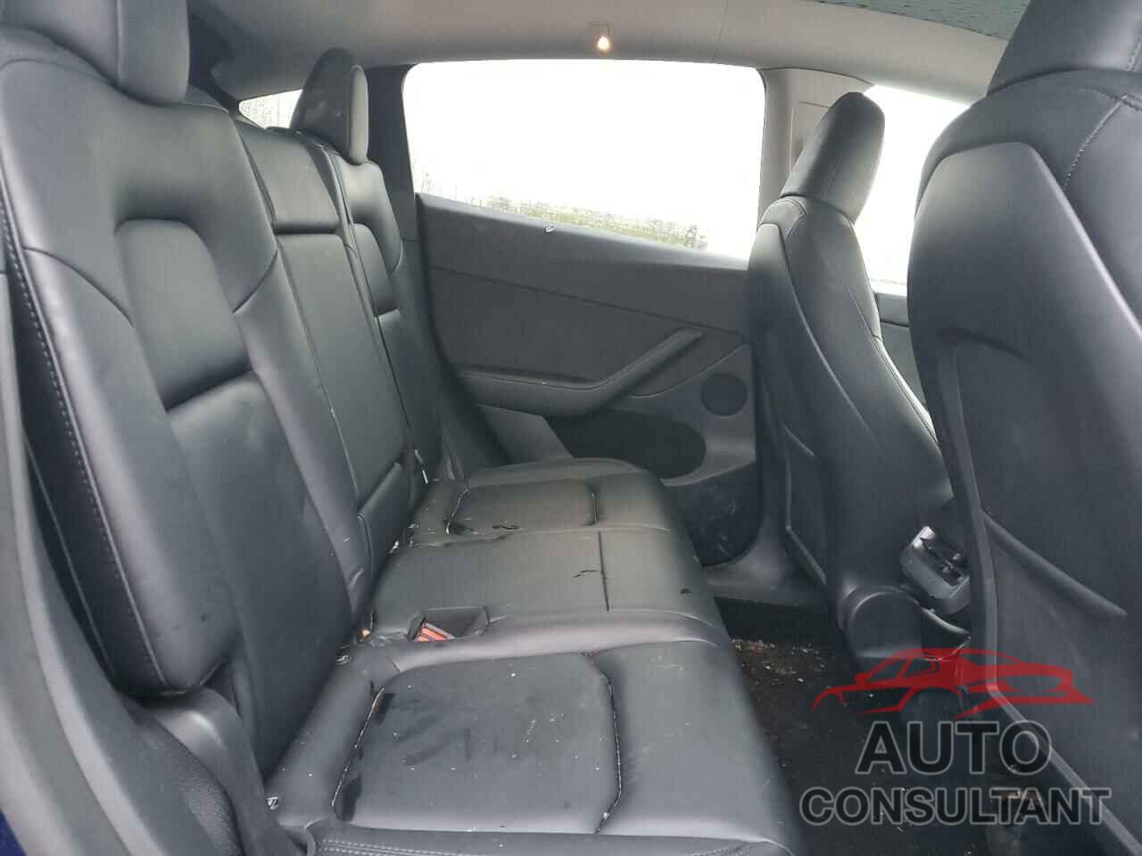 TESLA MODEL Y 2023 - 7SAYGAEE0PF742387