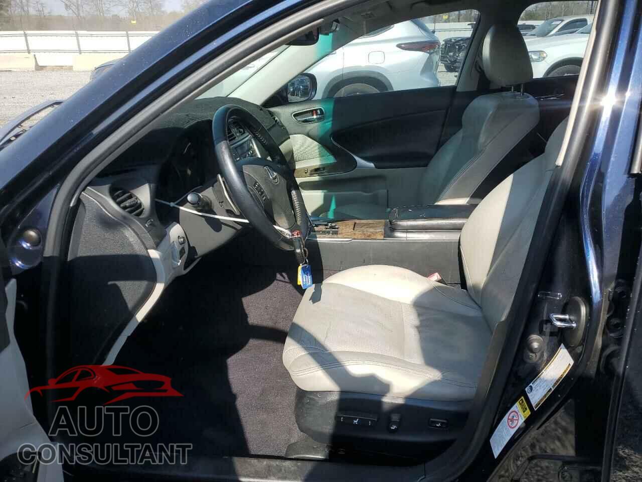 LEXUS IS 2010 - JTHBF5C2XA5118058