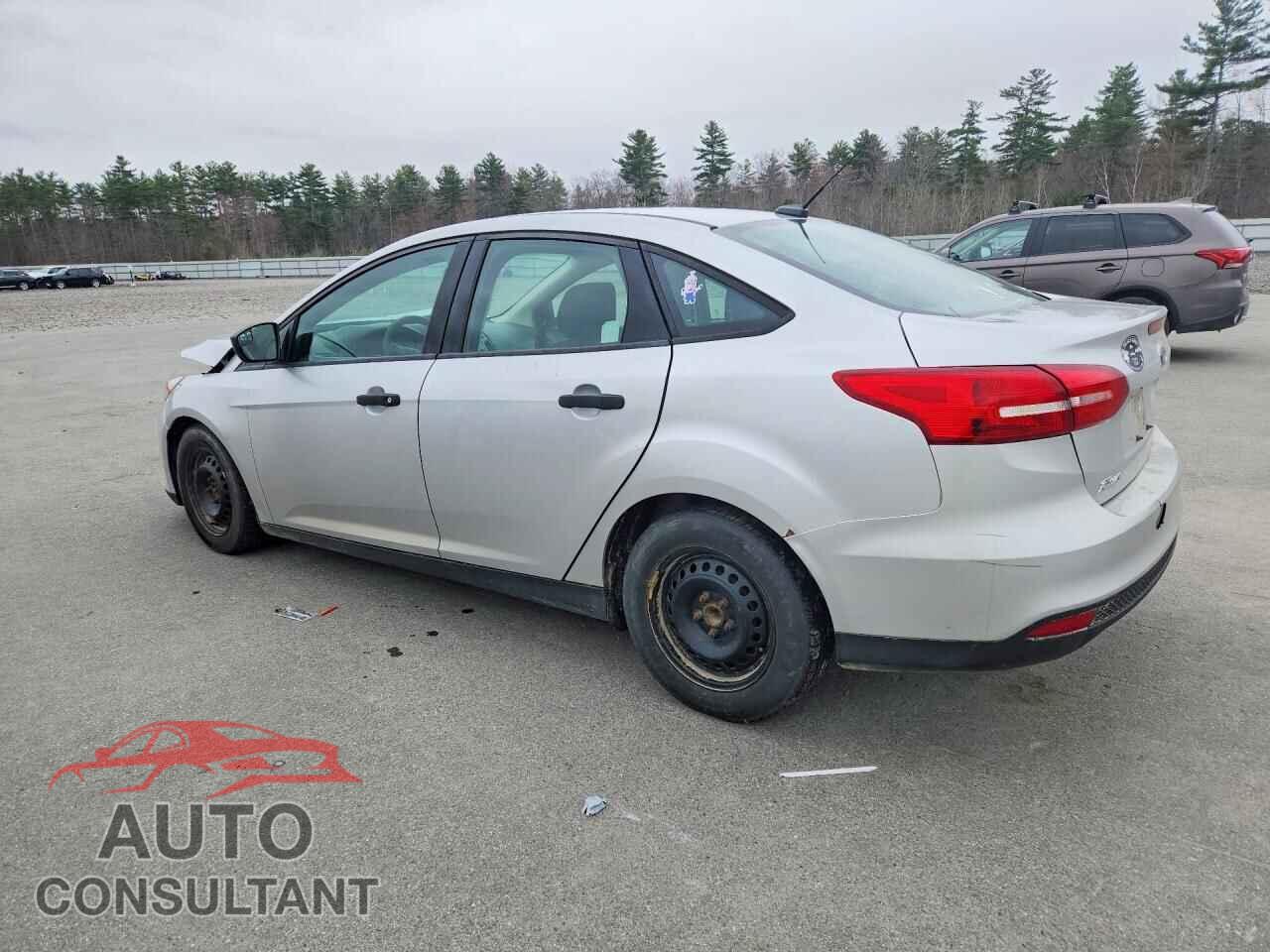FORD FOCUS 2015 - 1FADP3E29FL341404