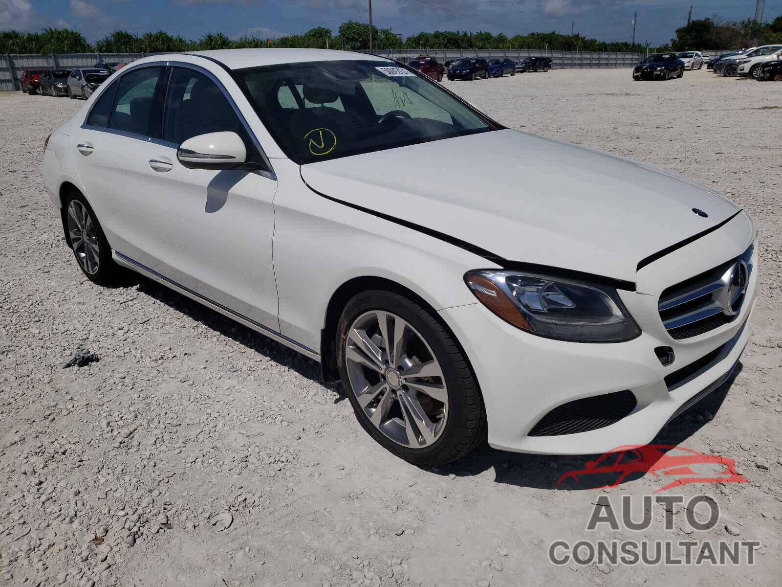 MERCEDES-BENZ C-CLASS 2016 - 55SWF4JB1GU130539