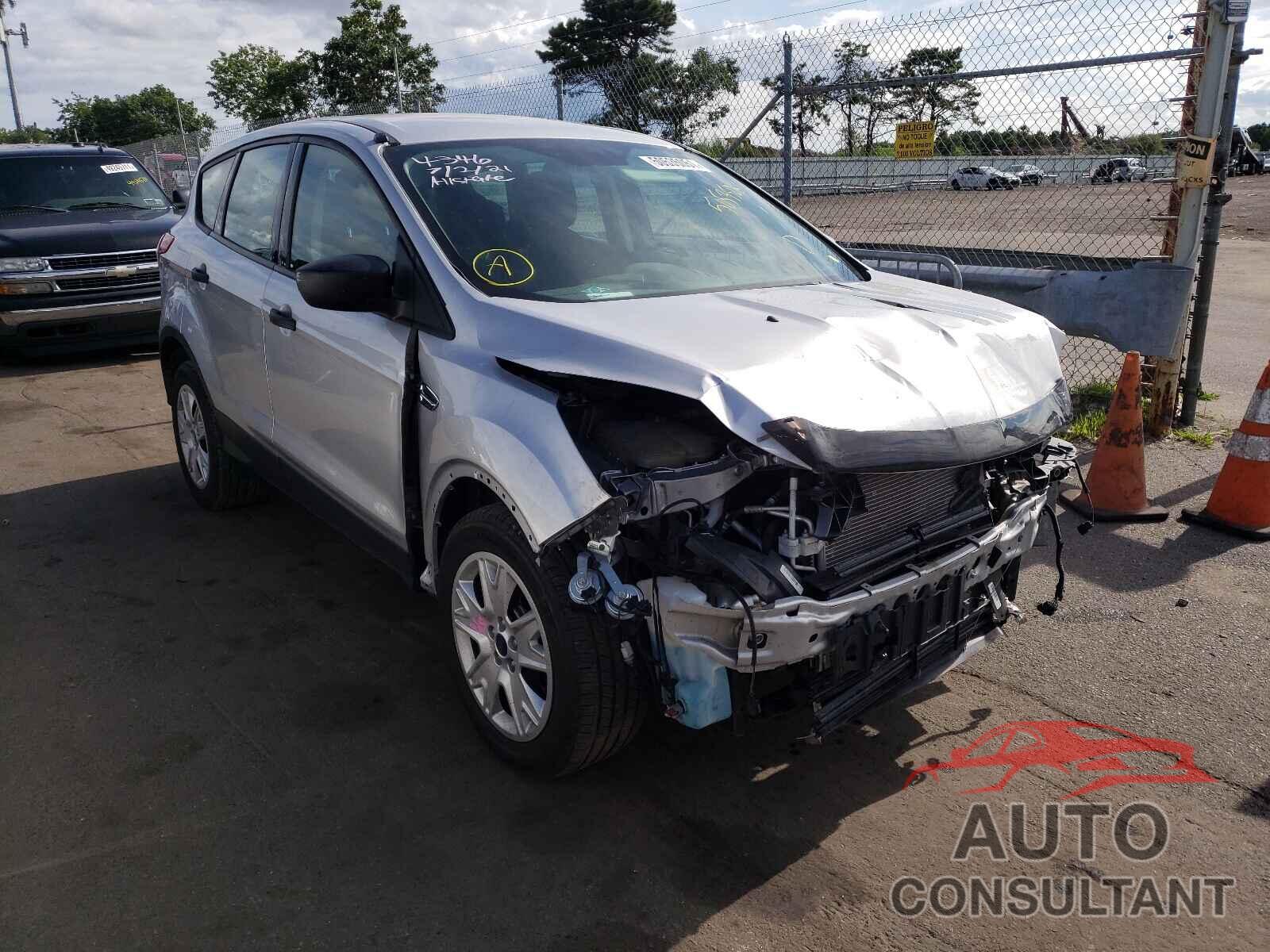 FORD ESCAPE 2016 - 1FMCU0F76GUC42358