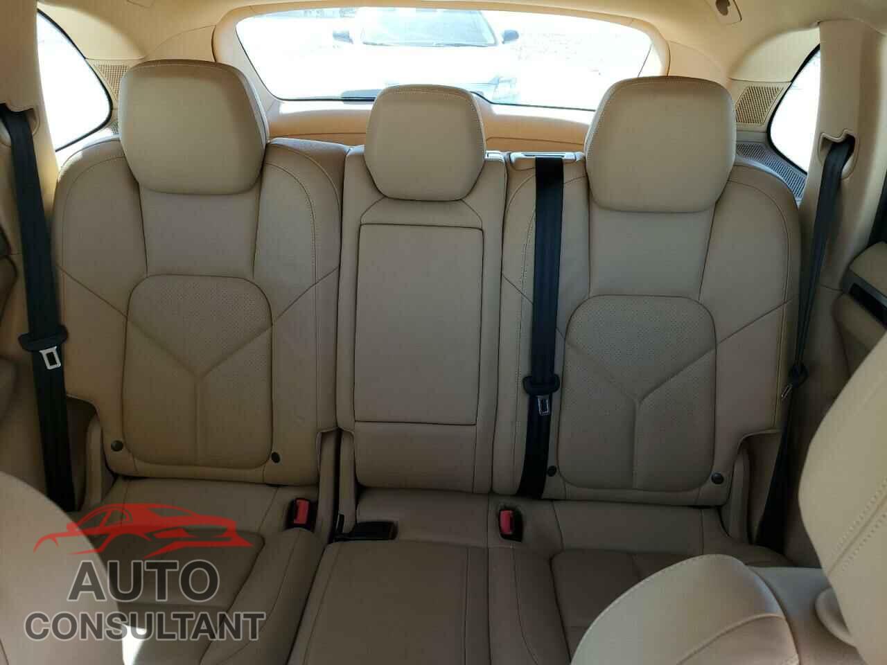 PORSCHE CAYENNE 2013 - WP1AA2A29DLA10865