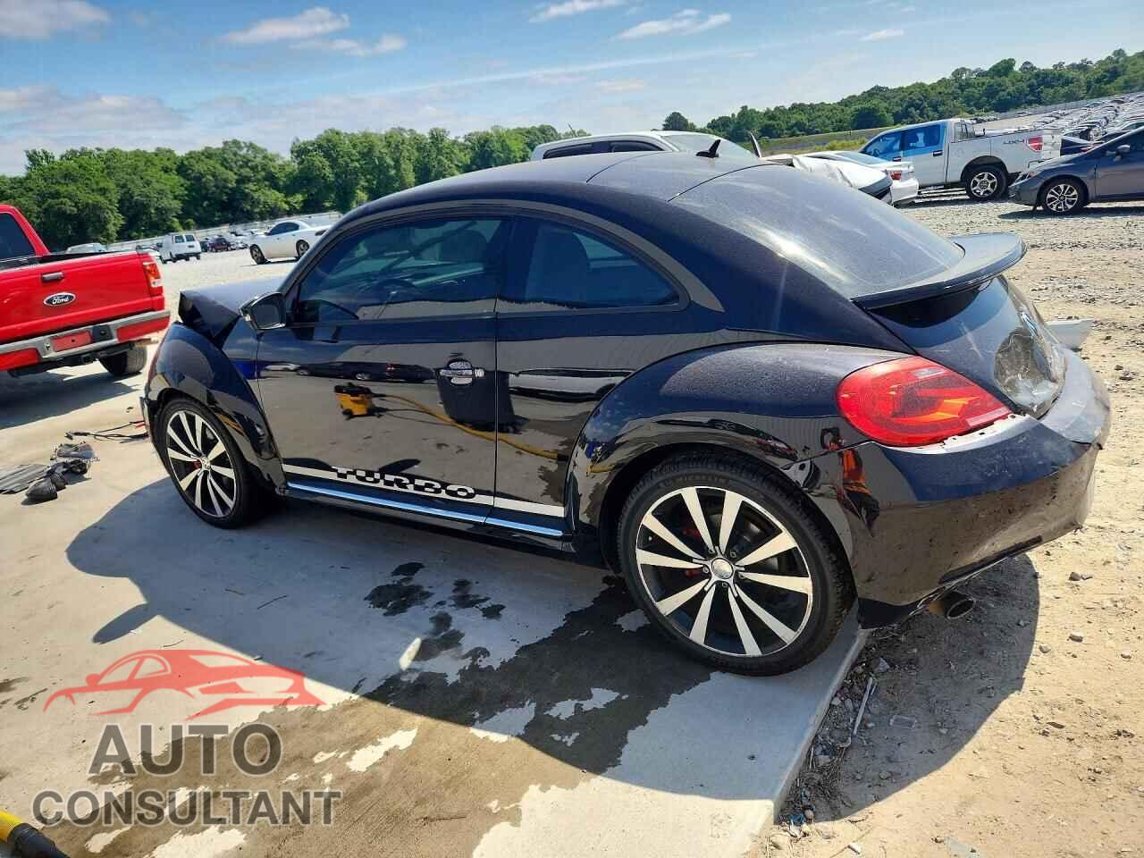 VOLKSWAGEN BEETLE 2012 - 3VWVA7AT4CM606257