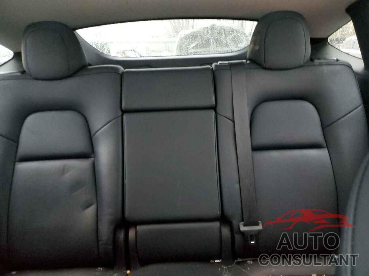 TESLA MODEL Y 2023 - 7SAYGAEE0PF742387