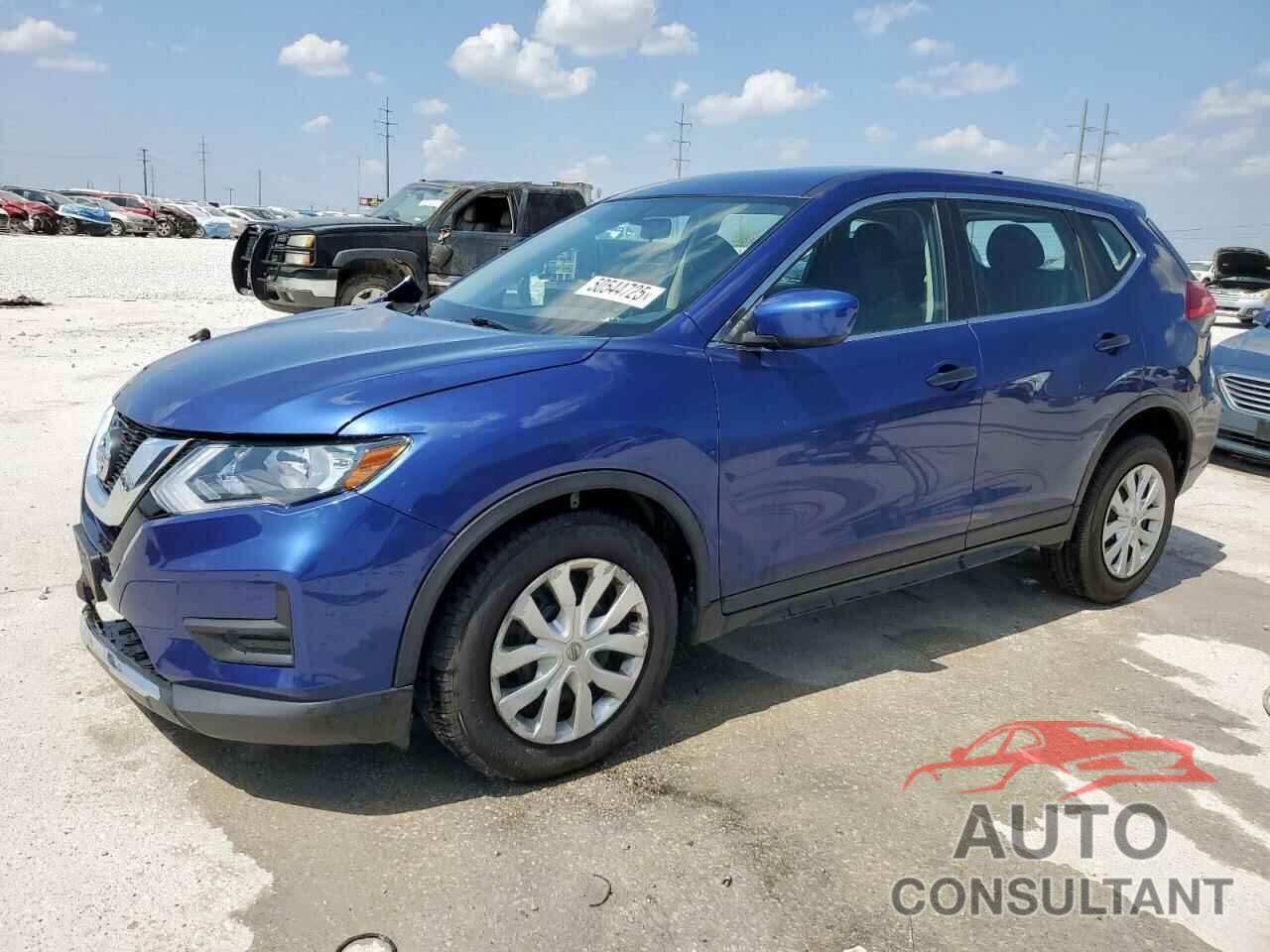 NISSAN ROGUE 2017 - KNMAT2MT6HP569997
