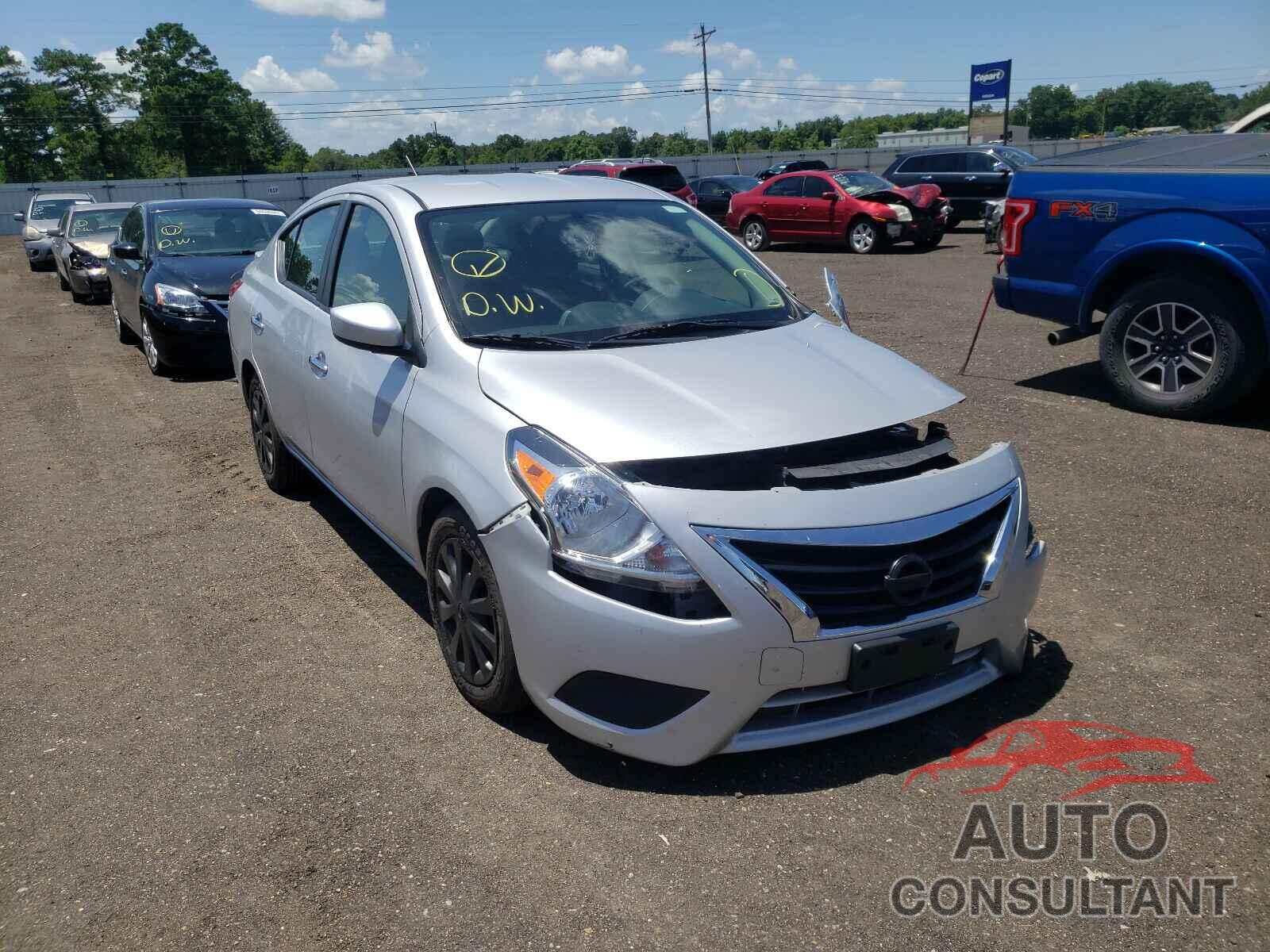 NISSAN VERSA 2019 - 3N1CN7AP3KL876508